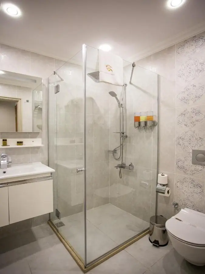 Bonne Sante Hotel