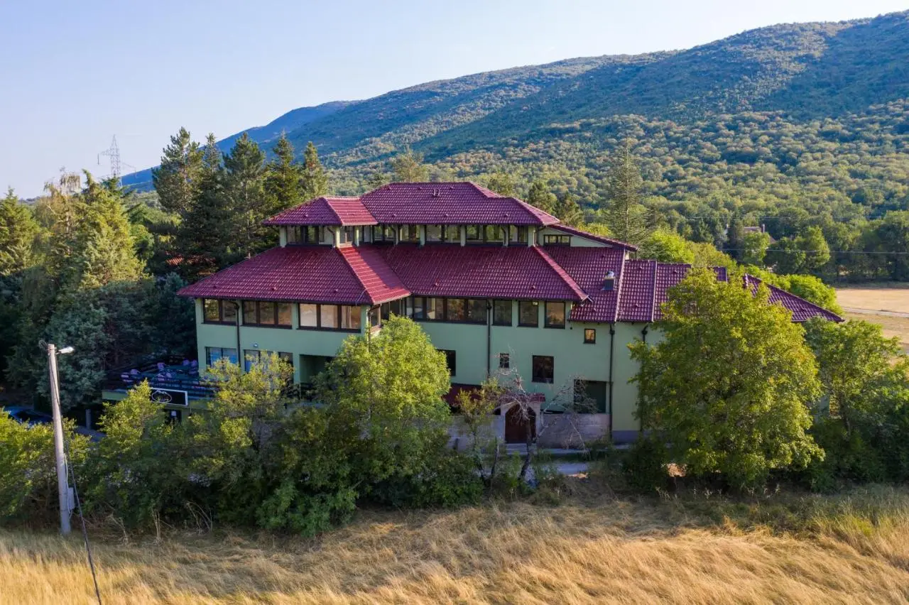 Holiday Resort Zlatni Dol Mostar
