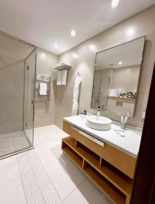 Sea Breeze White Villa