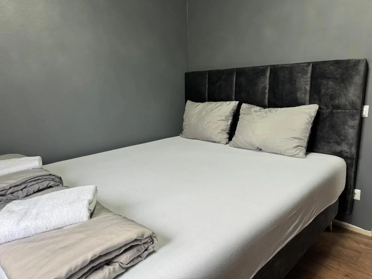 Lux apartments Crystal-center