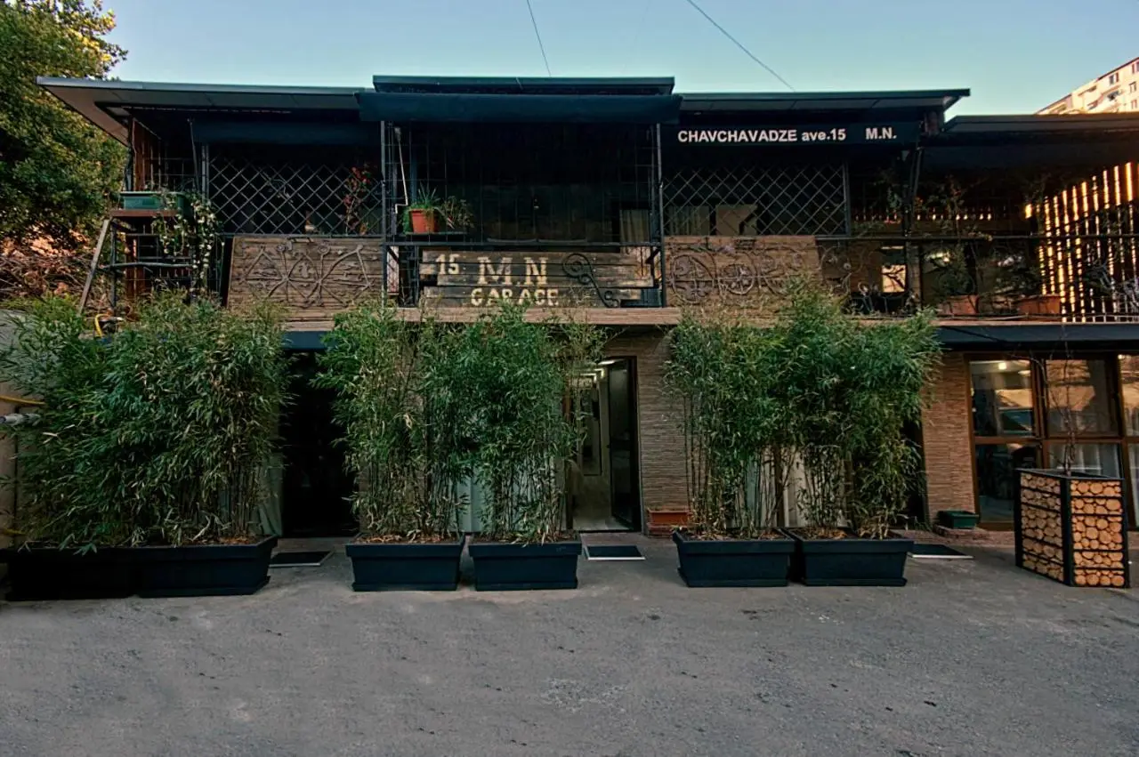 Sakhli at Chavchavadze ave 15