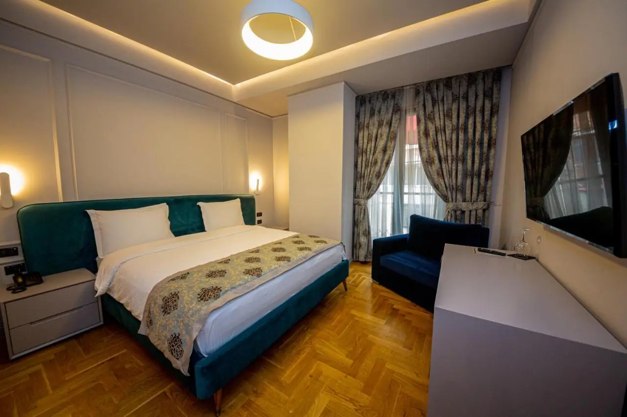 City Center Hotel