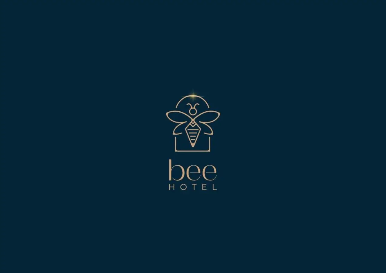 Bee Hotel