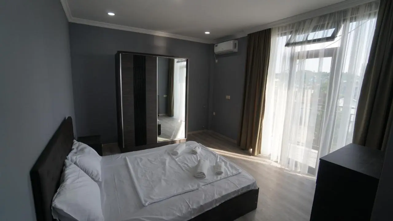 Guest House ETM