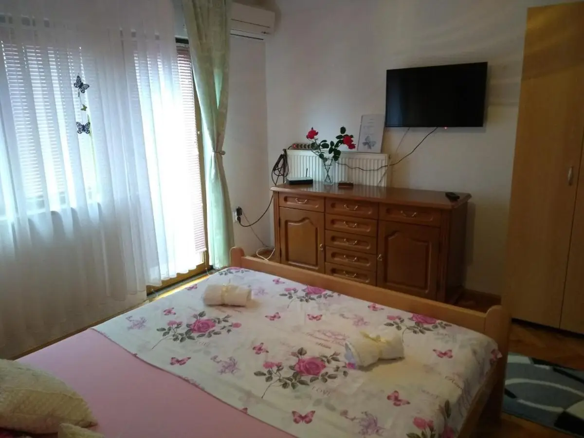 Apartments Aida
