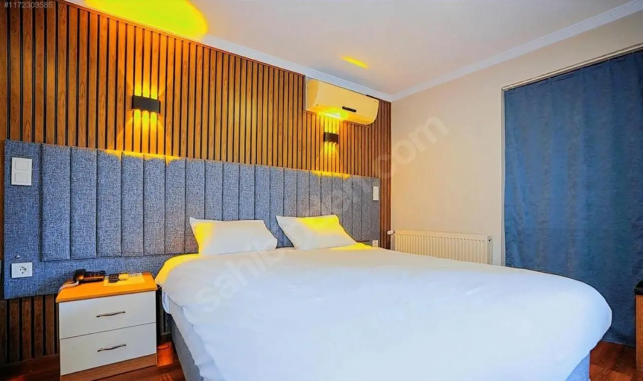 Naila Hotel
