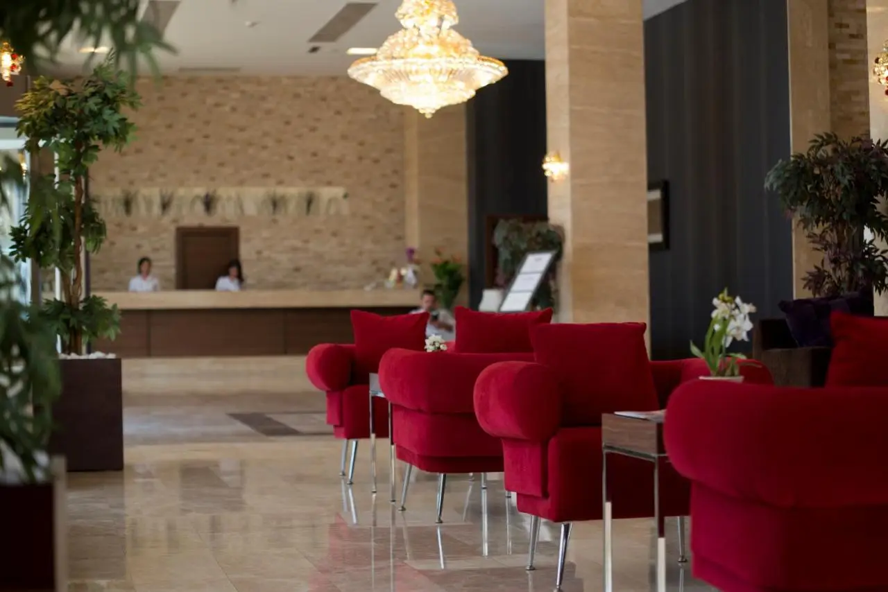 North Point Hotel