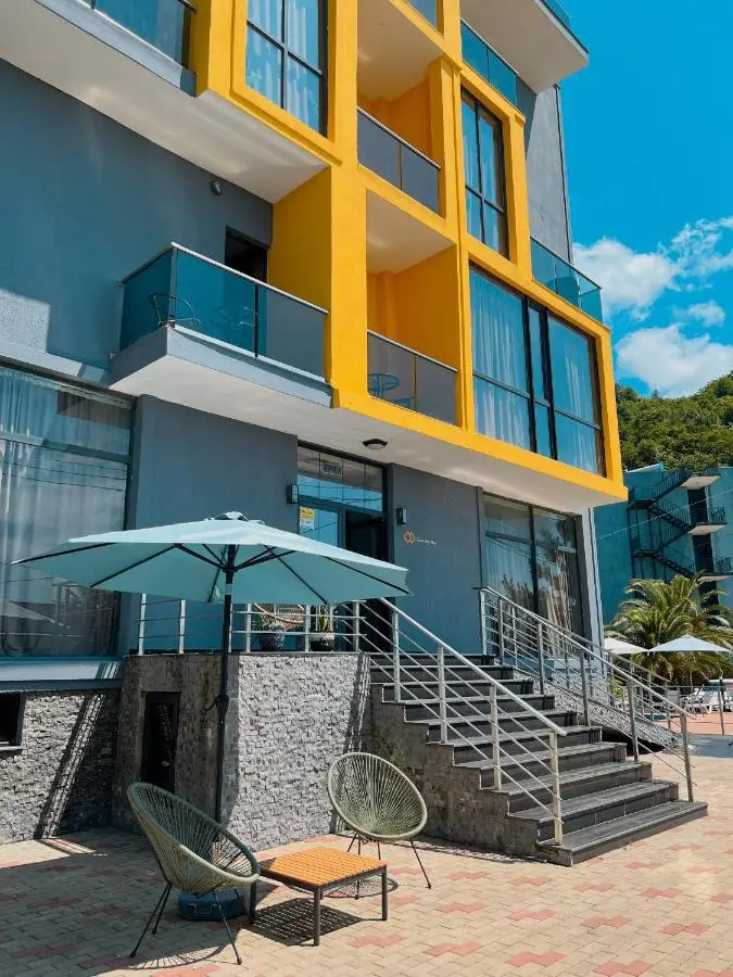 Casa Del Mar