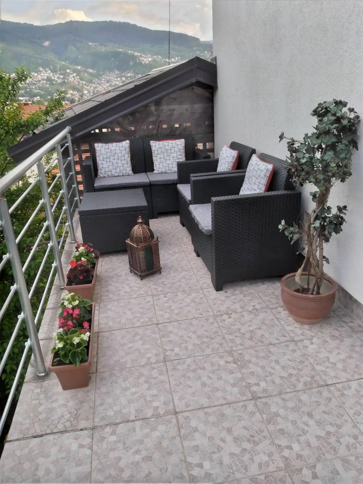 Omar’s view apartment
