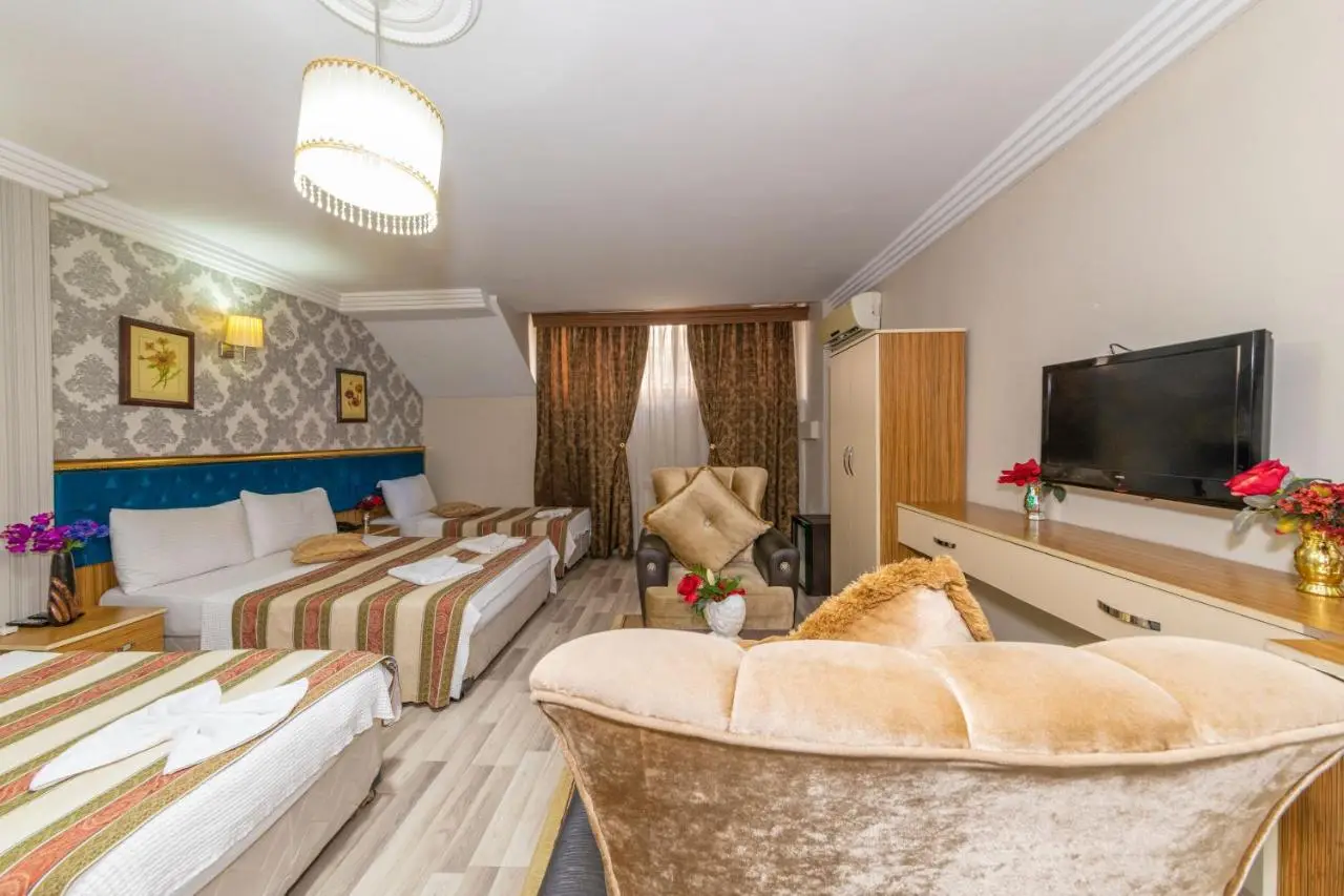 Ista Palace Hotel