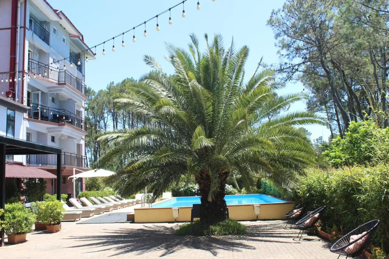 Iveria Elli Hotel