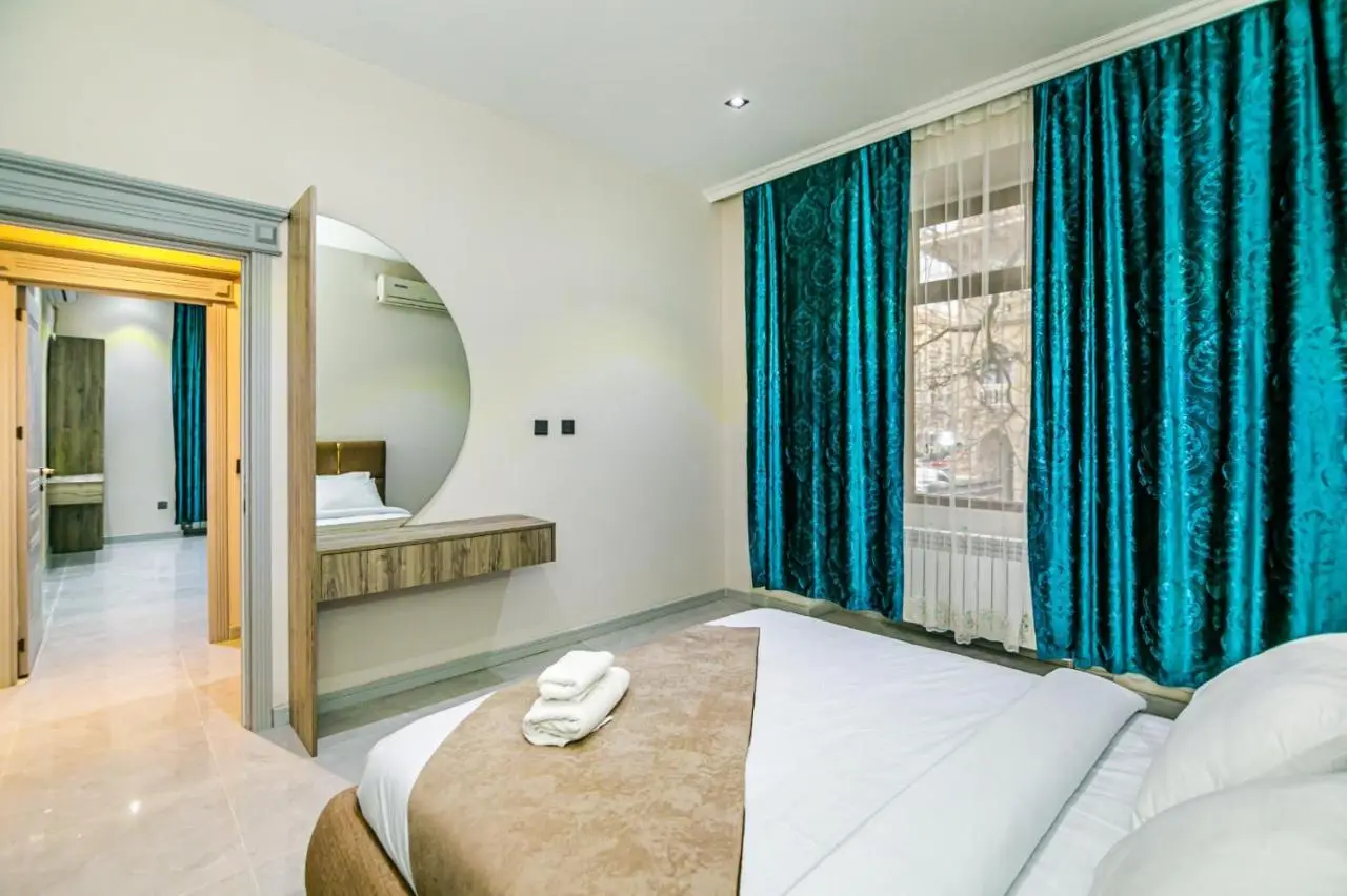 DELUX Apartment in Nizami street
