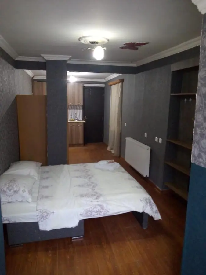 vake-house