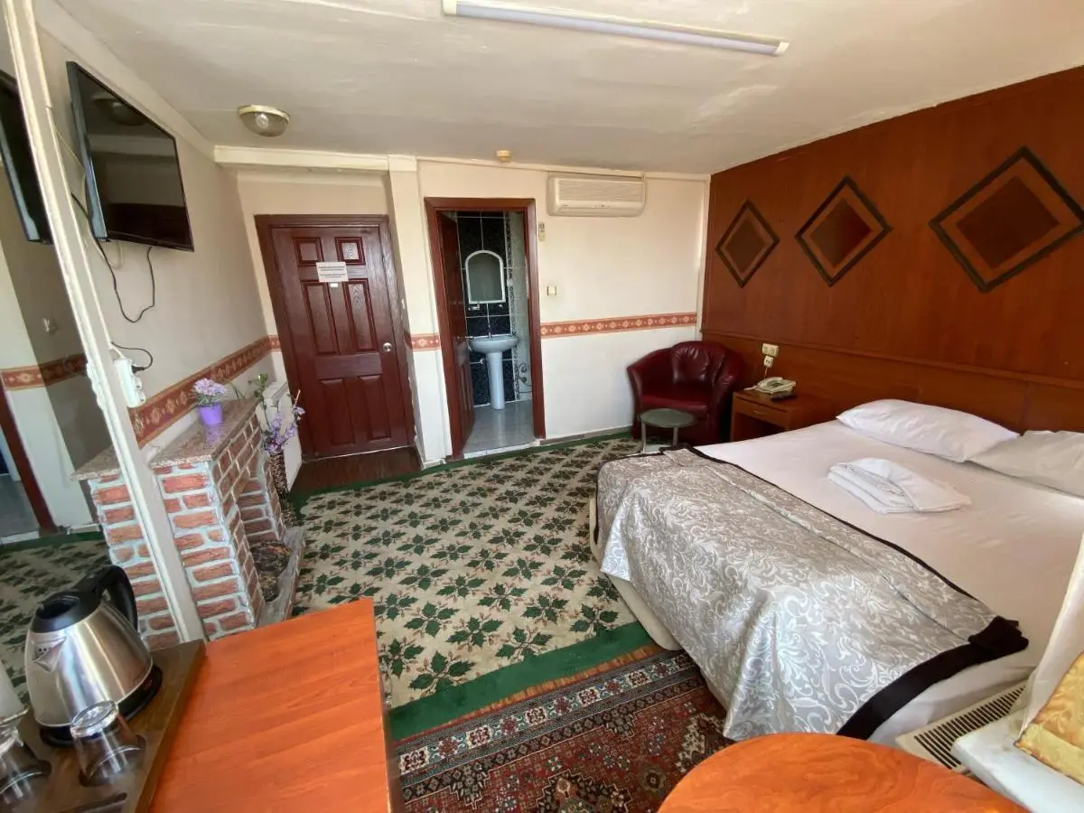 Kadikoy Kervansaray Hotel