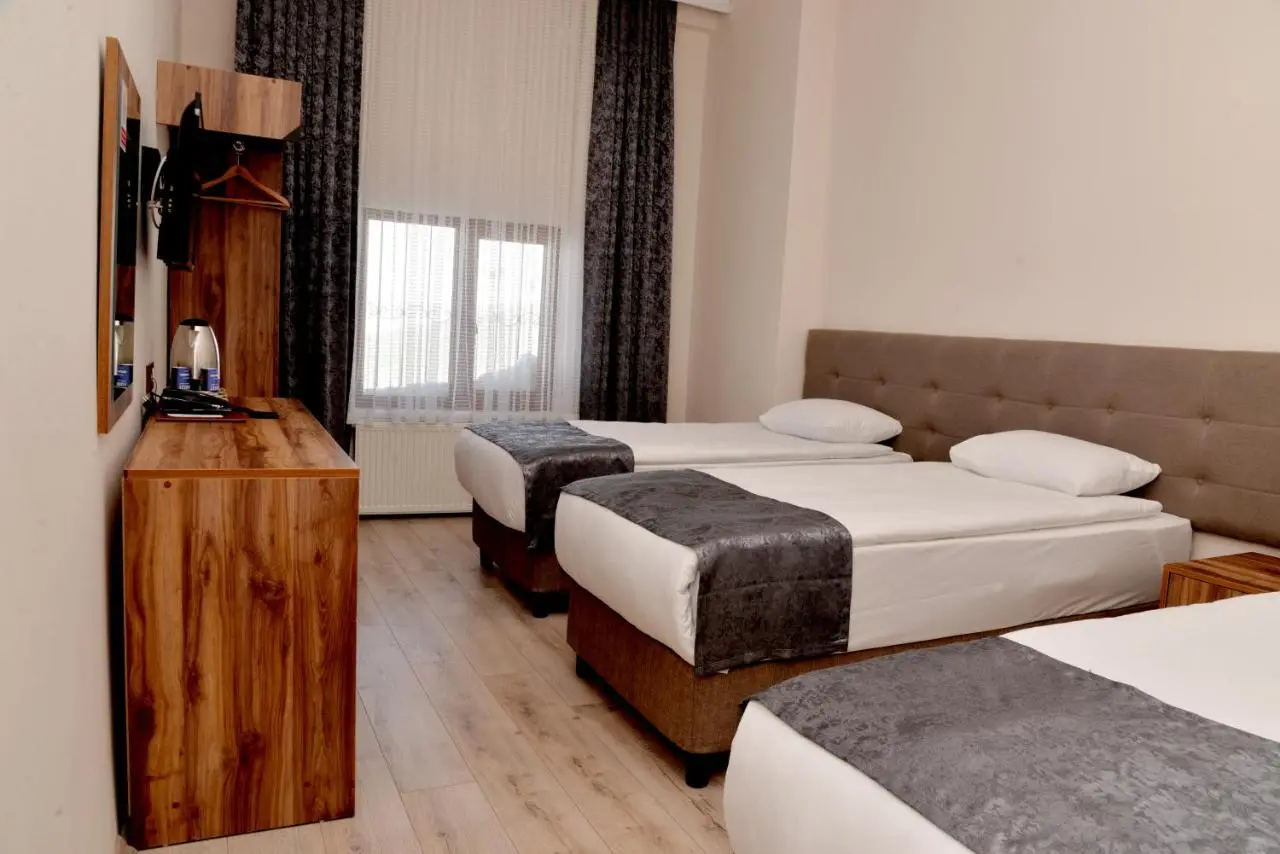 Zümrüt Palas Otel