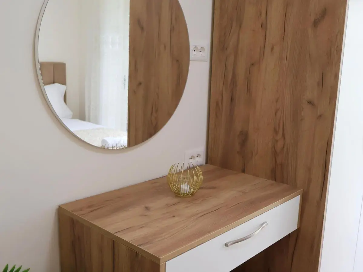 Fiora Apartment