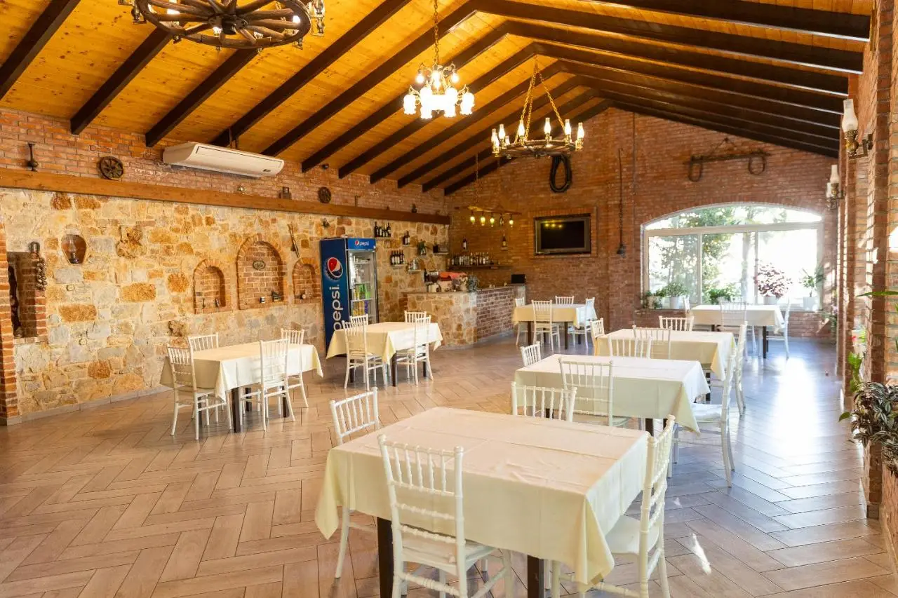 Hotel Paradise