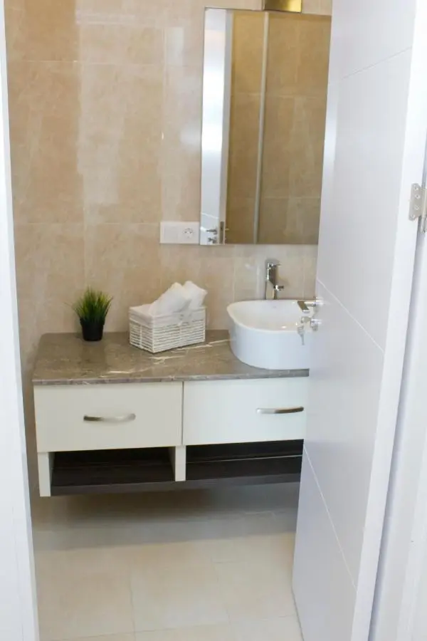 Sameba luxury, Golden View