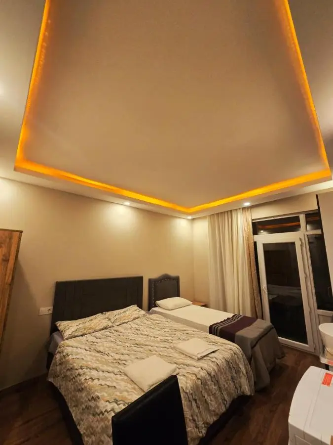 White Lotus Suites