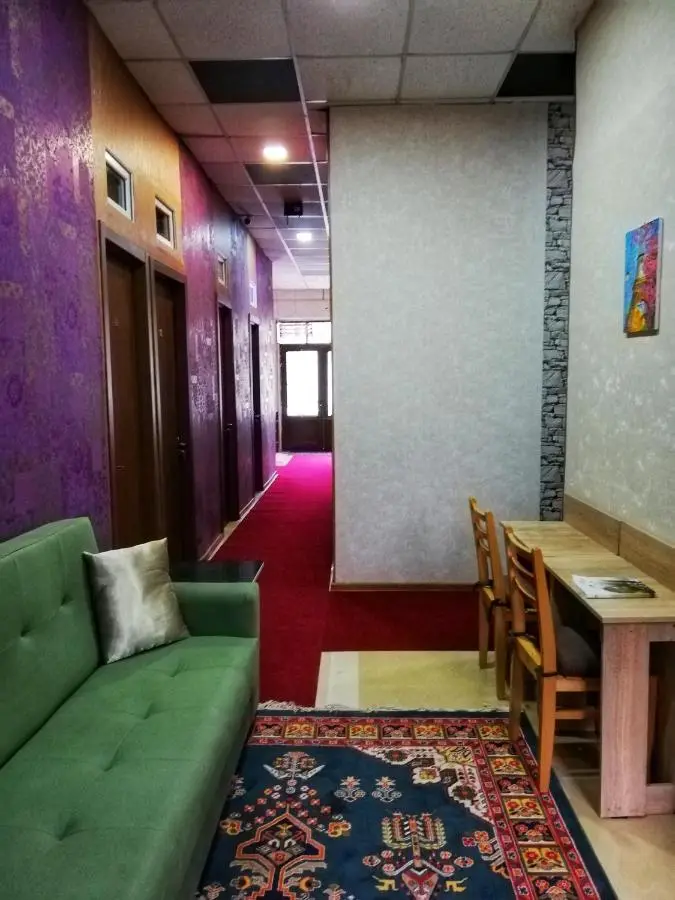 Hostel Violet