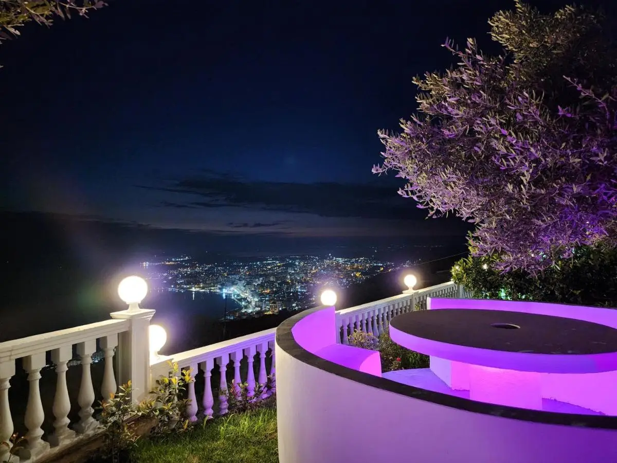 Festim Villa Hotel