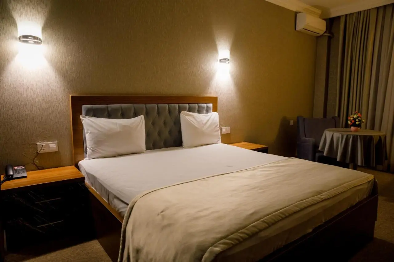Royal Sapphire Hotel