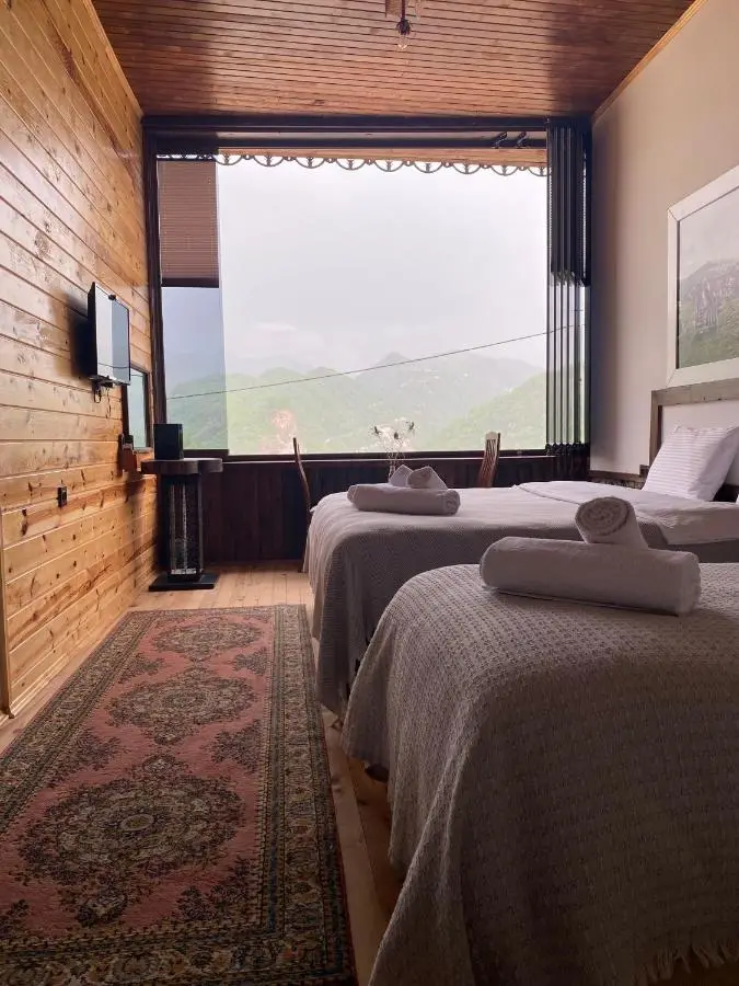AYVADERE 102 Karadeniz kus cenneti dağ manzaralı
