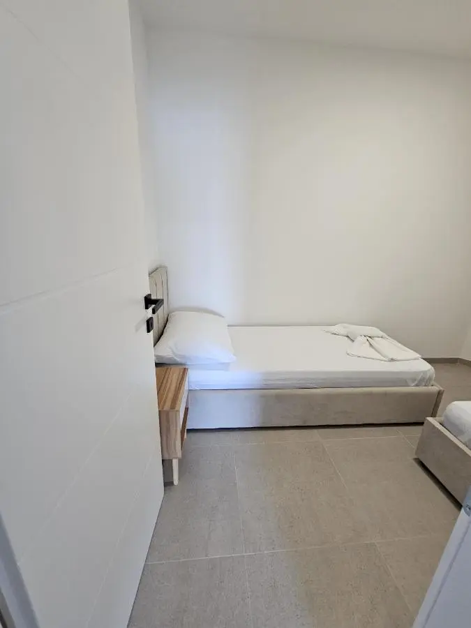 Apartmani Leženić M