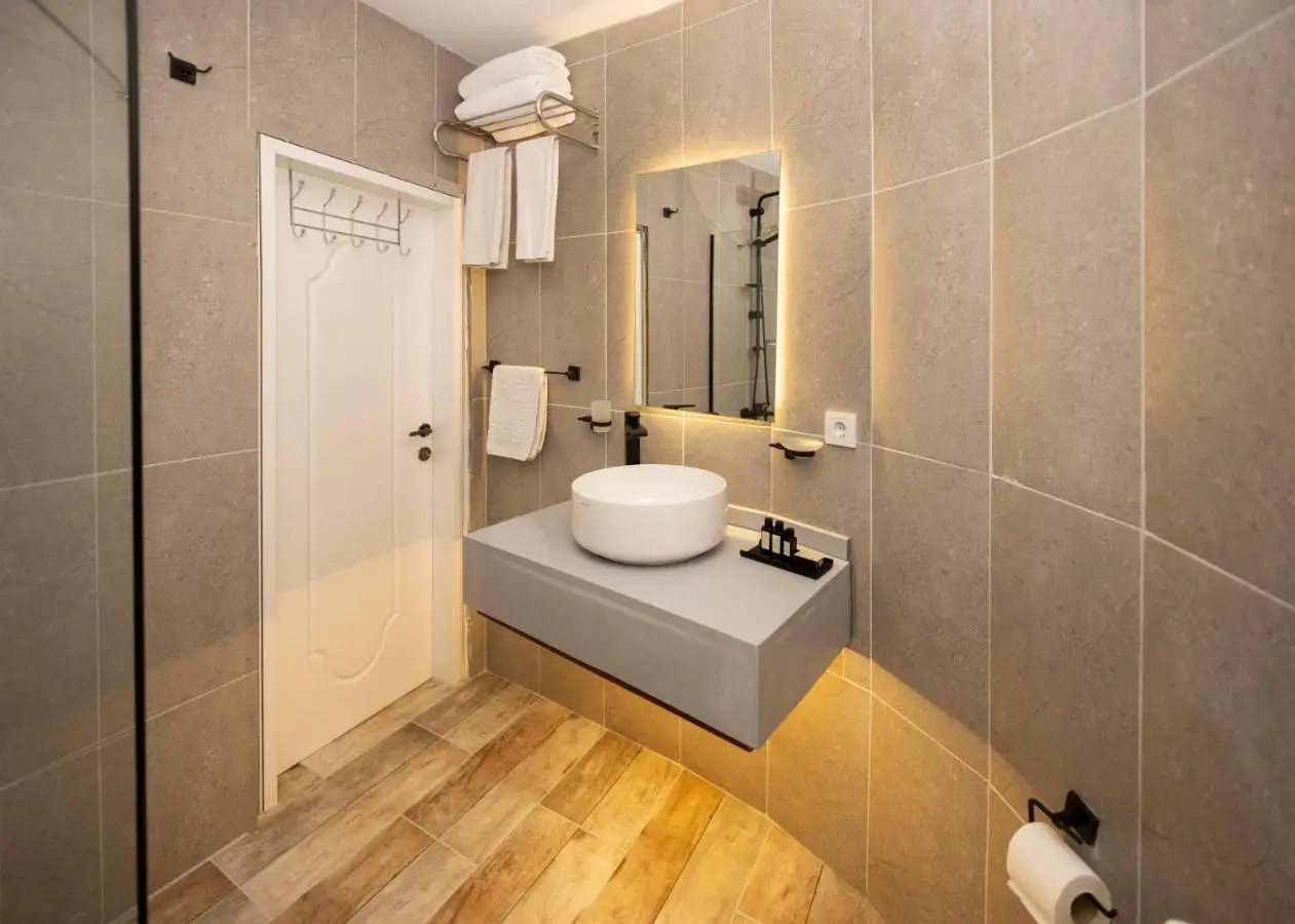 Selvese Suites, Serviced Living in Galata