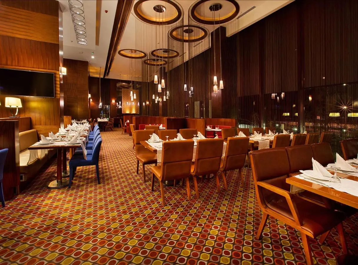 Doubletree by Hilton Van