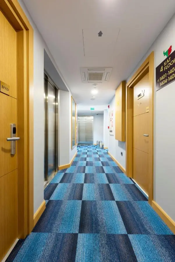 Hotel Boursier 2 & Spa
