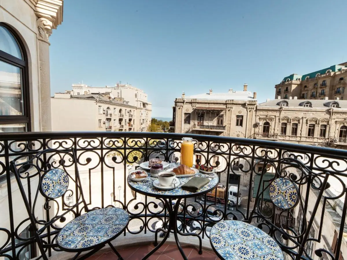 Meridian Luxury Boutique Hotel