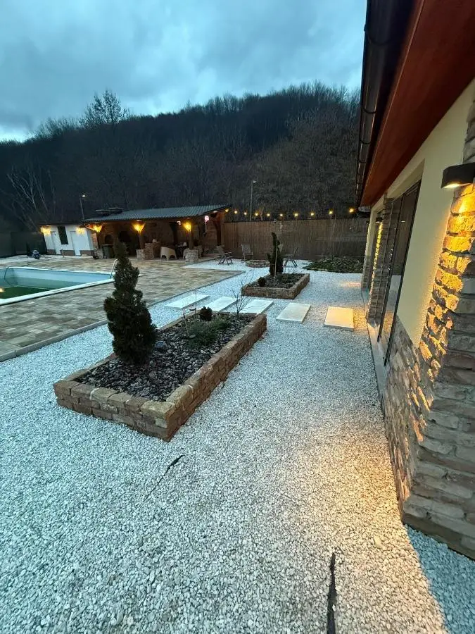 Sarajevo Deluxe penthouse and pool