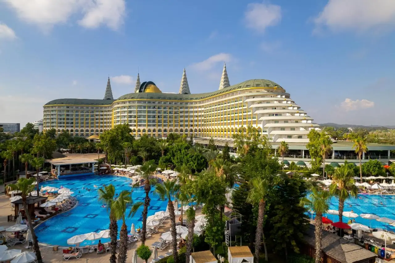 Delphin Imperial Lara