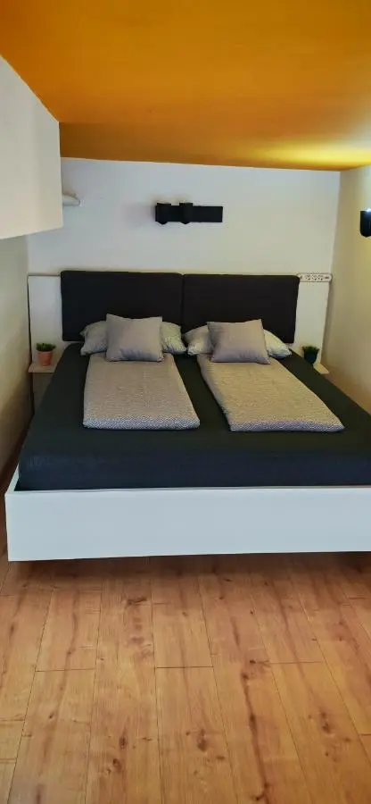 Apartman - Jacuzzi Spa - Tvrđava Travnik