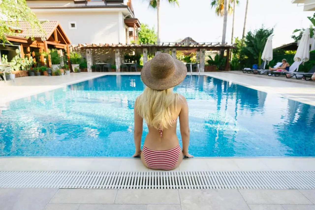 WEST HOUSE EXCLUSIVE HOTEL