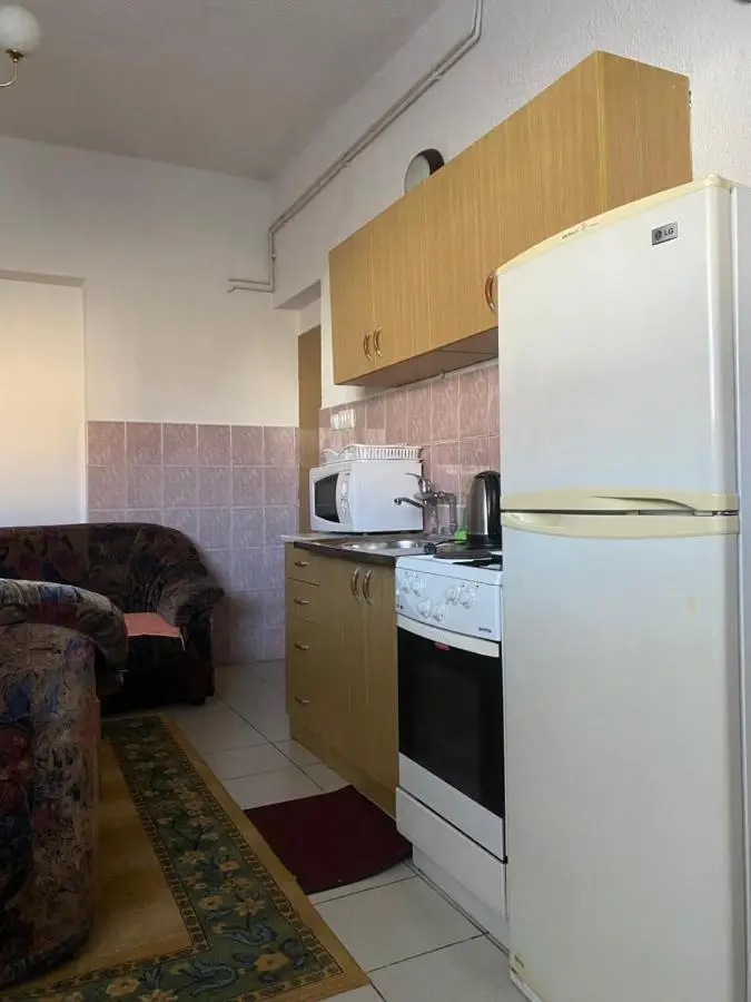 Lav Apartments