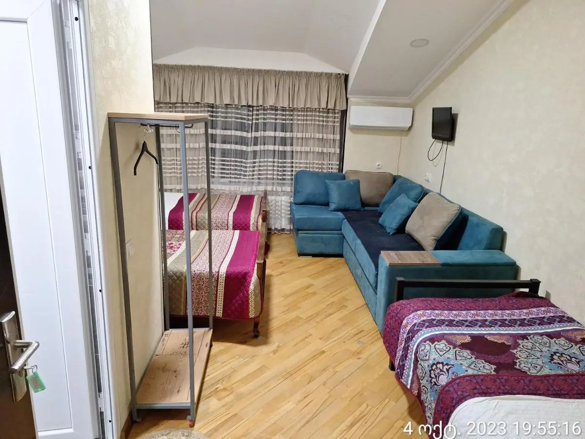 GUEST HAUSE & HOSTEL 15a