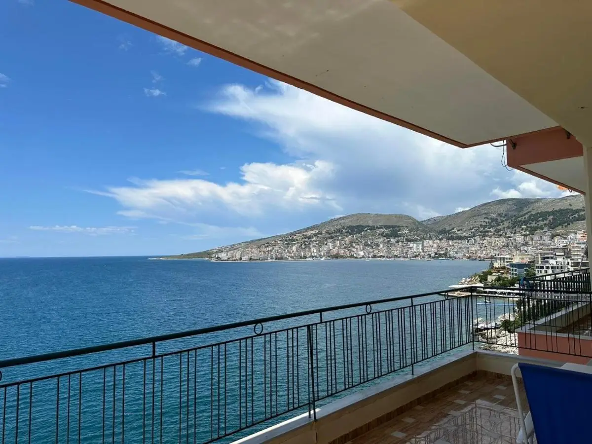 K&T Infinity View Seaside Apartment