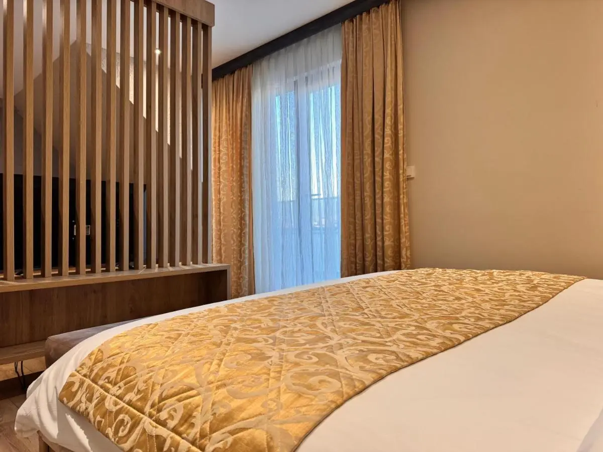 İNNPORT HOTEL