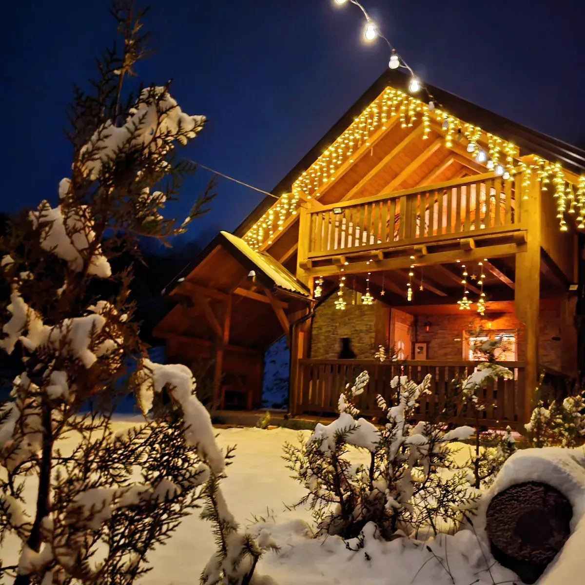 Mystery lodge