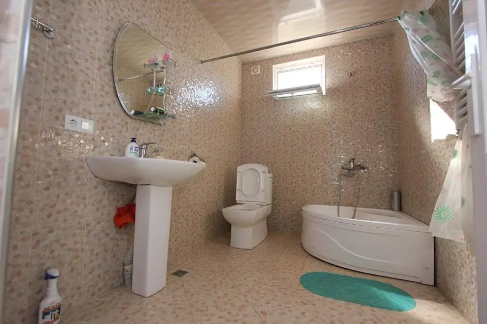 Rustaveli 106