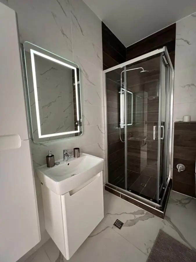 Luxury Apartment Sarajevo King Size Bed
