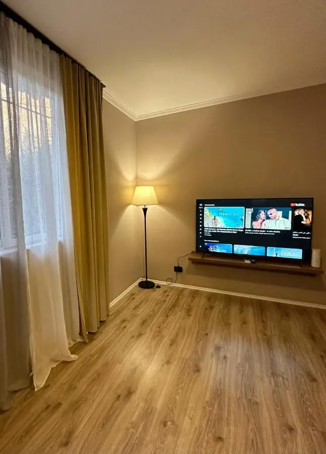 Bejart Apartment 5