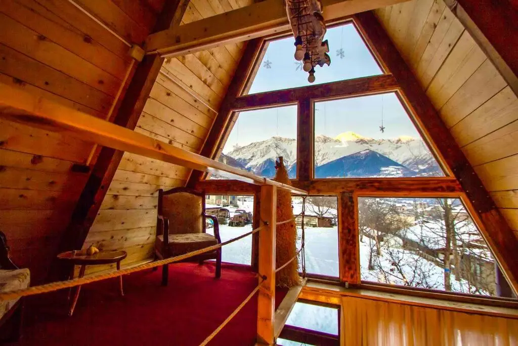 A-frame mestia