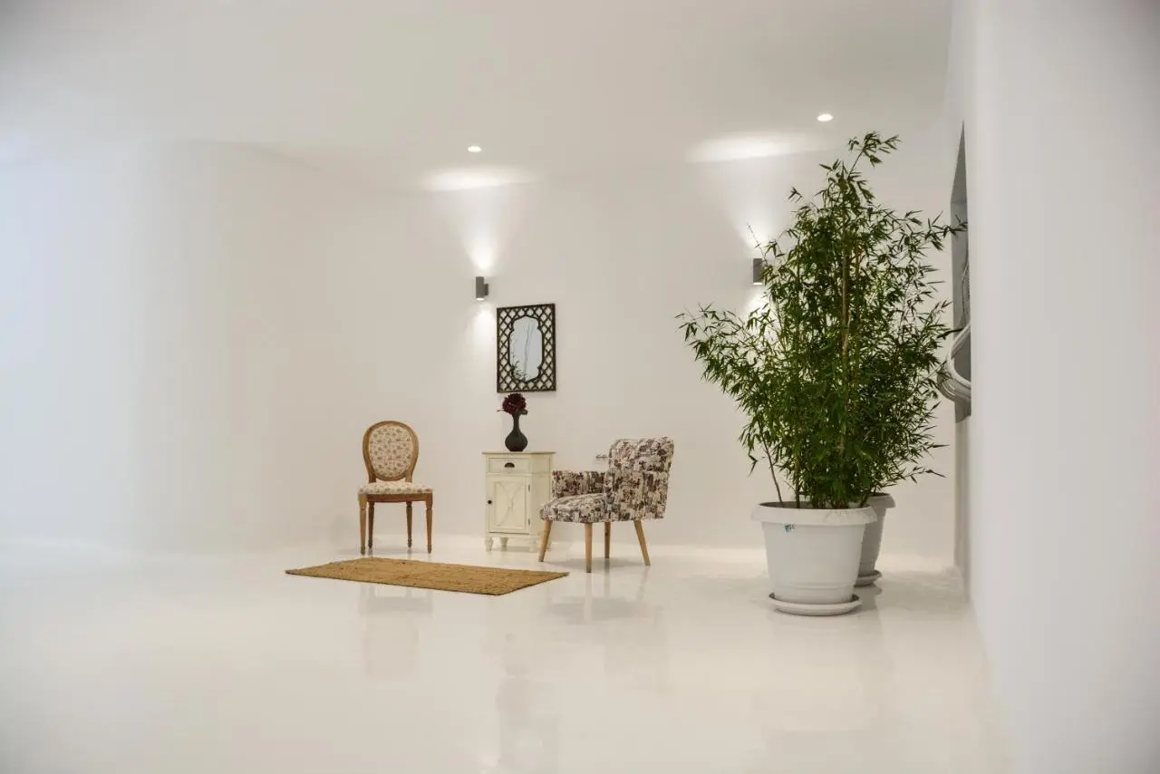 Cava Boutique Hotel