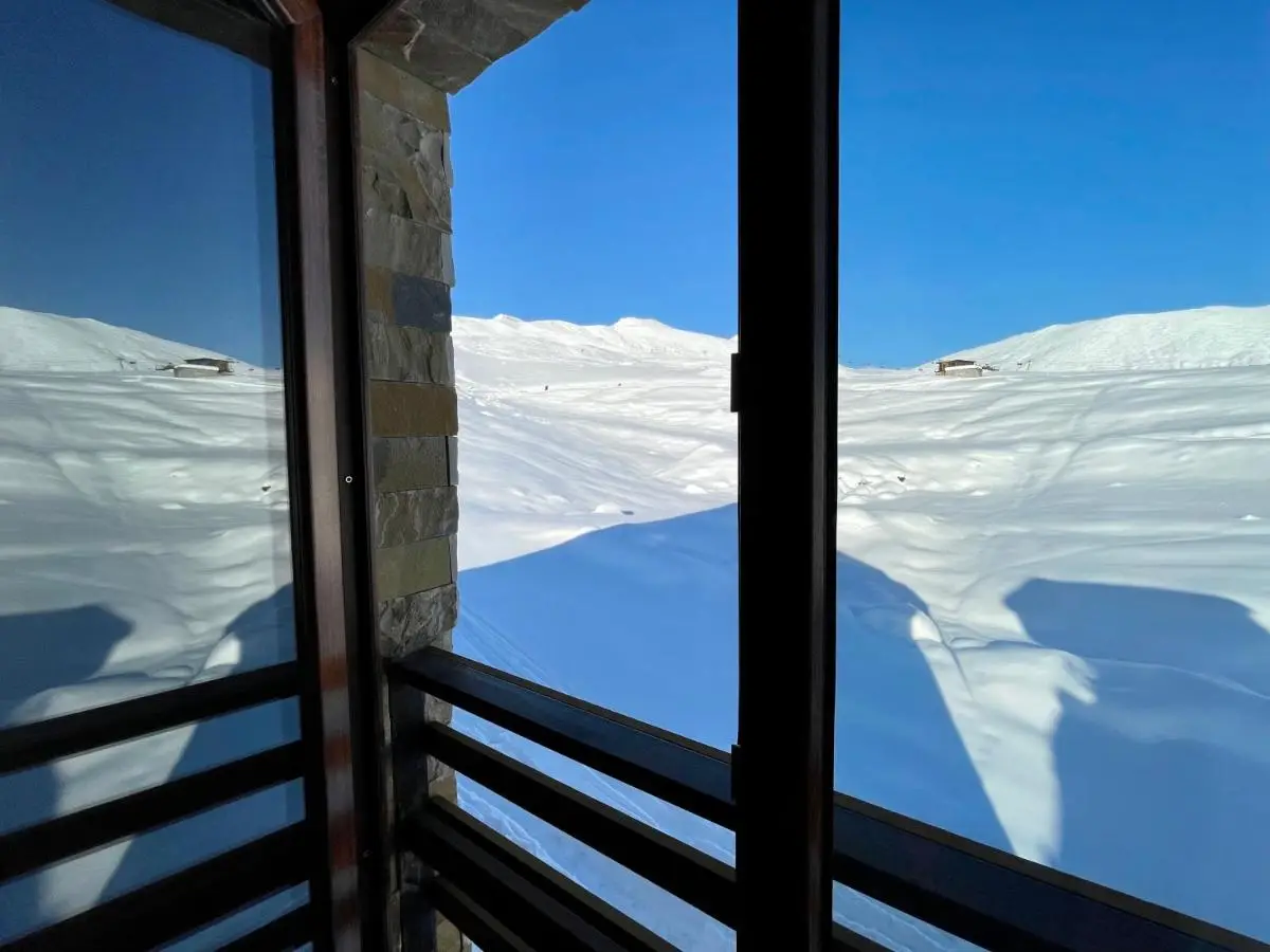 Gudauri Hillsite