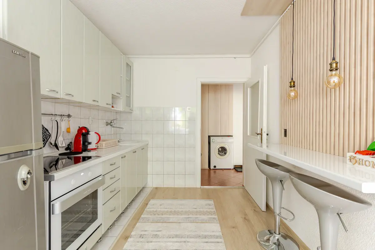 New place - Dr House