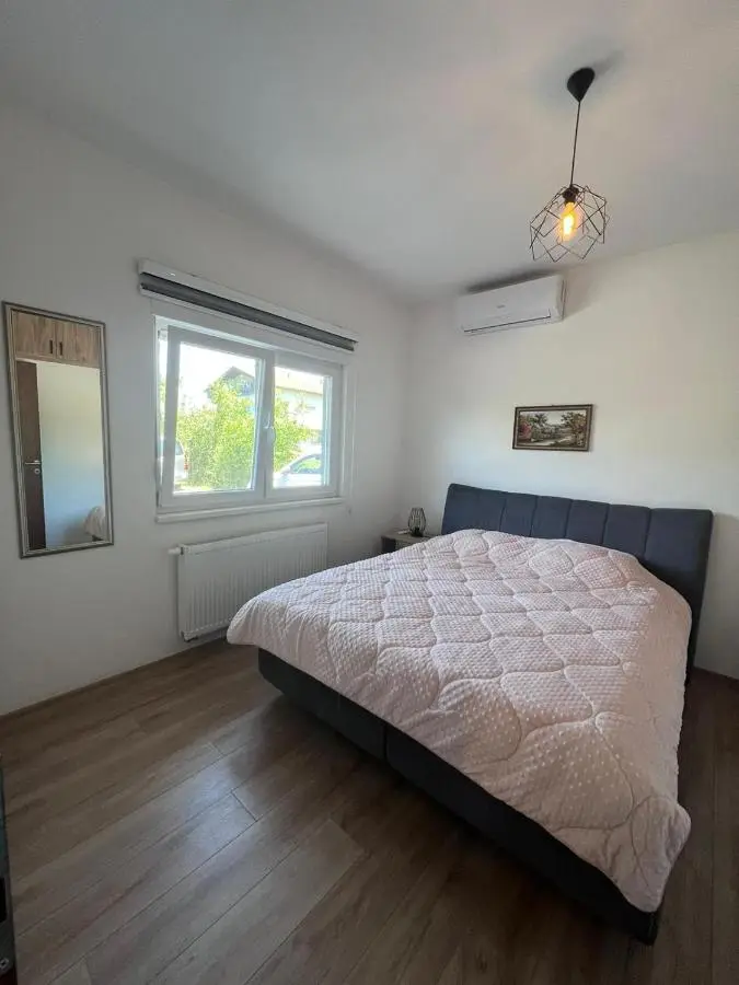 Oasis Royal Apartments