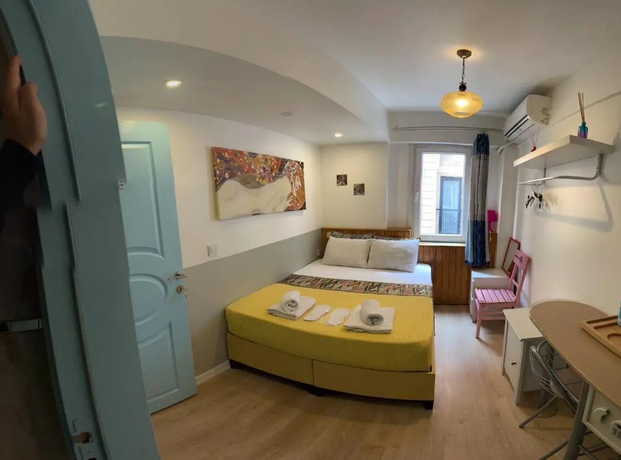 Rodin Hostel